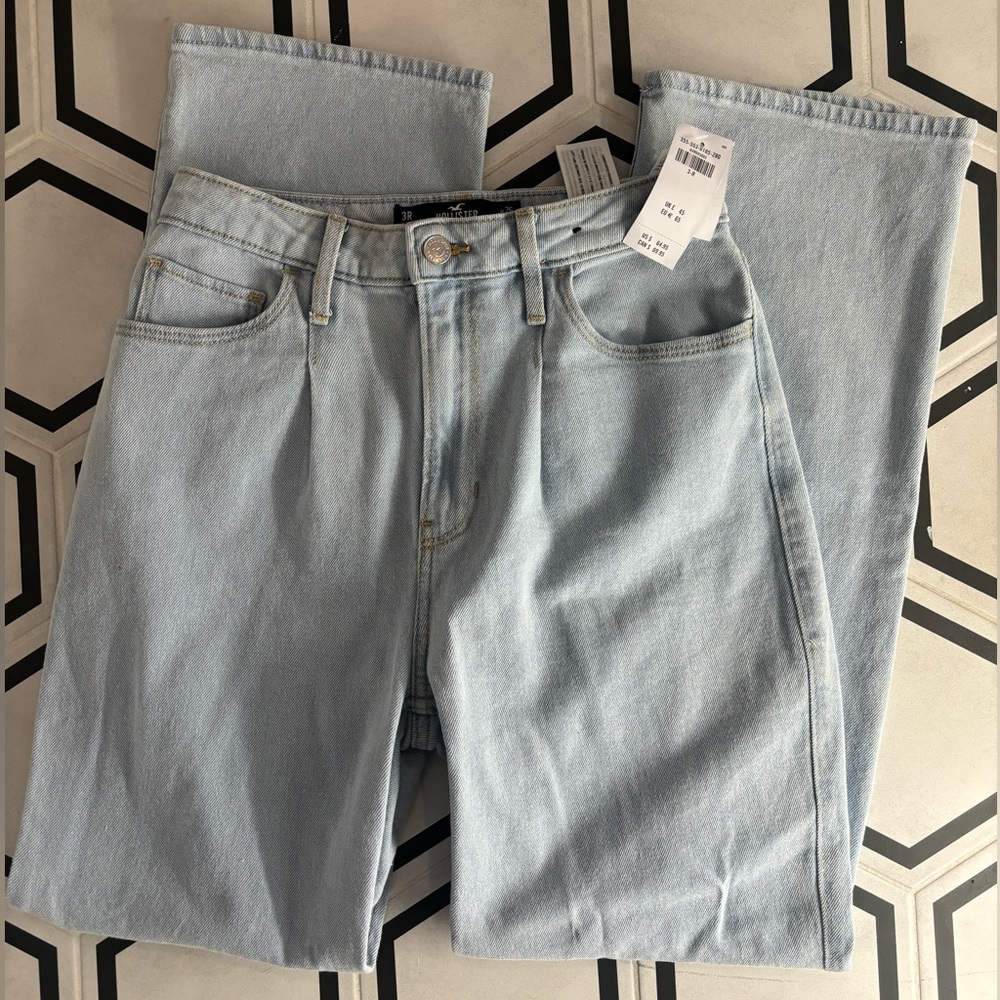 Hollister Straight Leg Jeans
